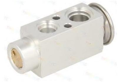 21396727/1822560/7421396 EXPANSION VALVE for VOLVO