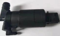 82171135/84027293/84081002 WATER TANK WASHING PUMP for VOLVO 