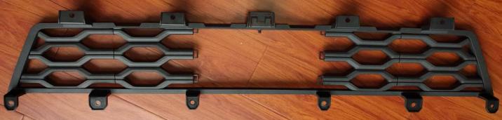 82470695 FRONT GRILLE for VOLVO 