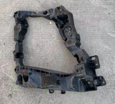 78560528 HEAD LAMP BRACKET LH for VOLVO 