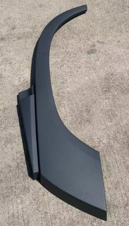 82691575 WHEEL EYEBROW （FMUDE-TH）RH for VOLVO 