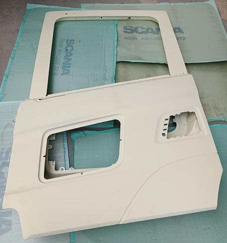 2834798 DOOR  LH for SCANIA 