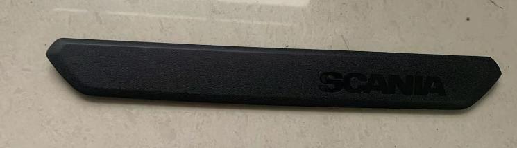 2450230 FRONT FENDER GARNISH LH for SCANIA 