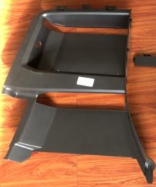 2559300/2226530/2559302 FOOT STATION BOARD RH for SCANIA 