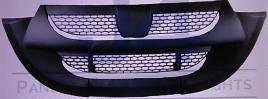 1715395 LOWER GRILLE WITH SILVER CHROMED TRIM for  DAF 
