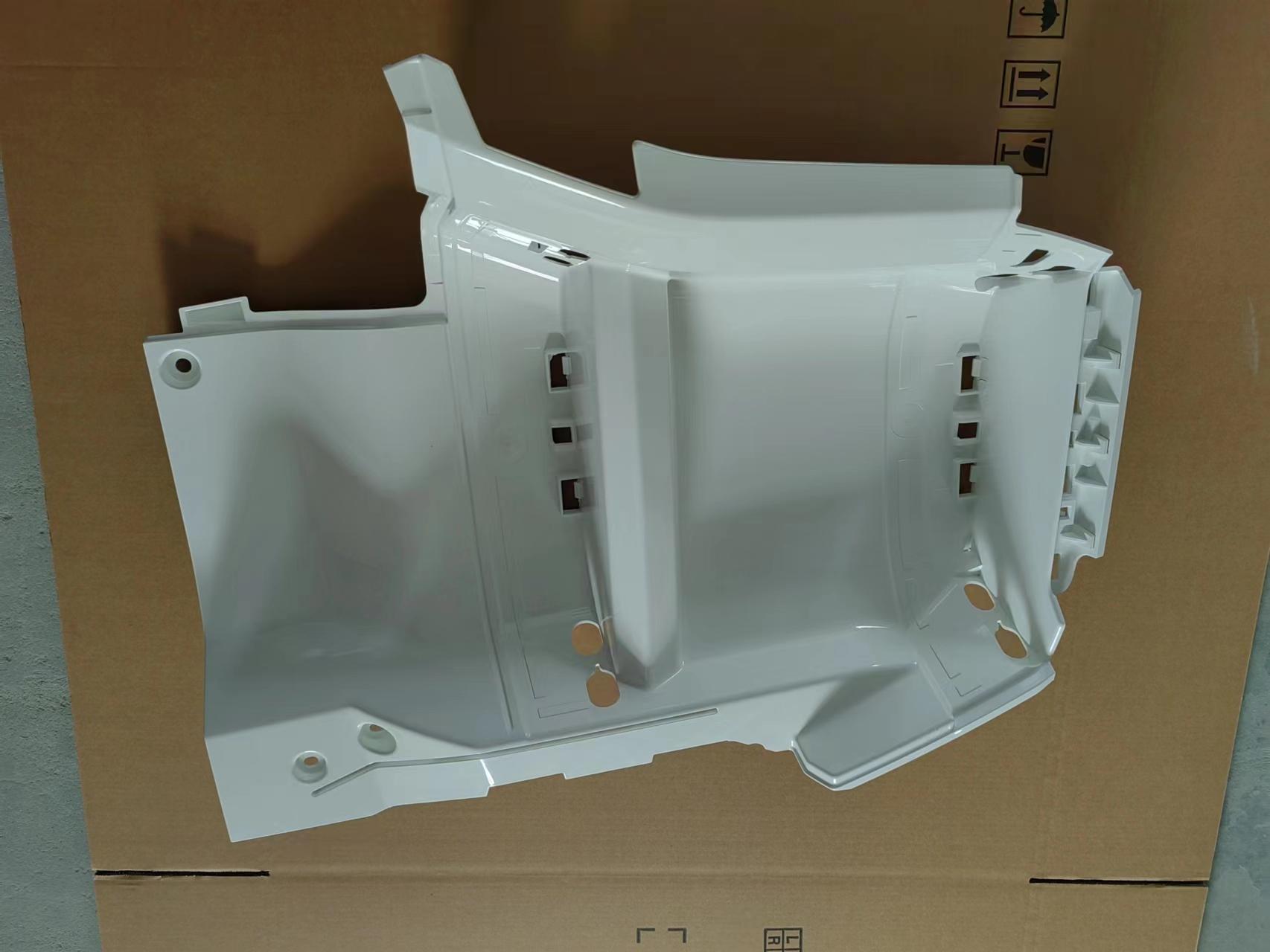 2319866/2319864/3129614 FENDER(XG) RH for  DAF 