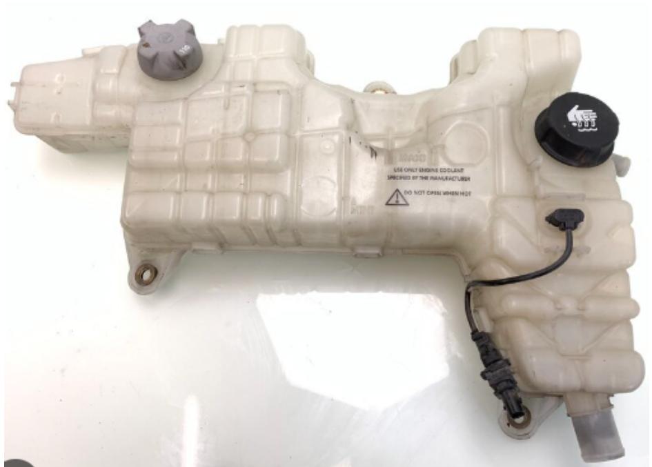 82491268/1706427=1706425+1706428 SUBSIDIARY WATER TANK for  DAF 