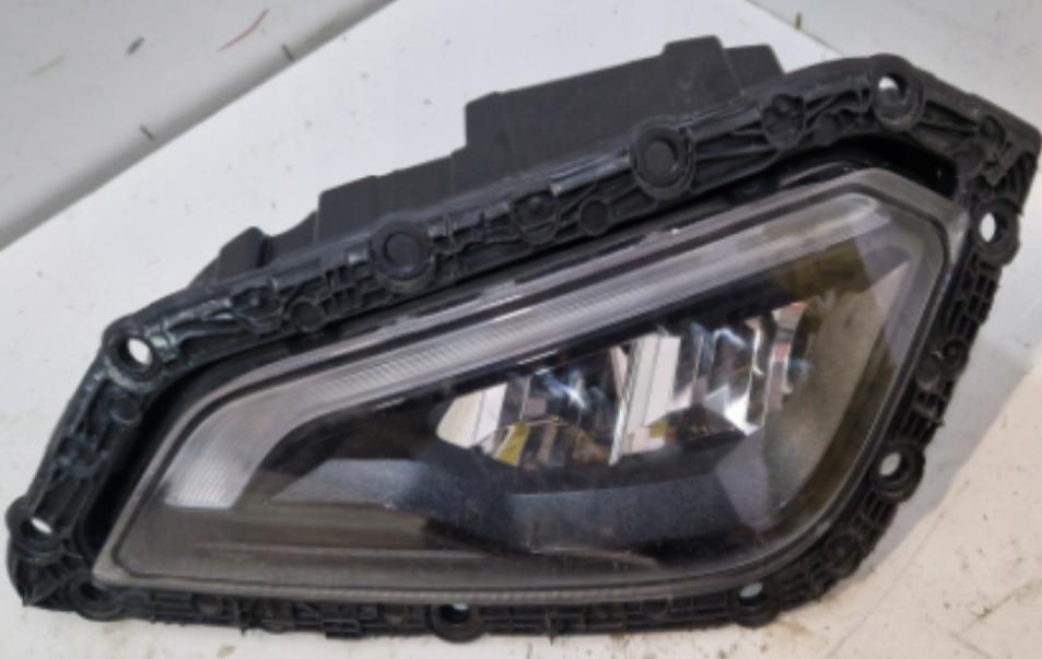 2272642 SMALL ROOF LIGHT RH for  DAF 