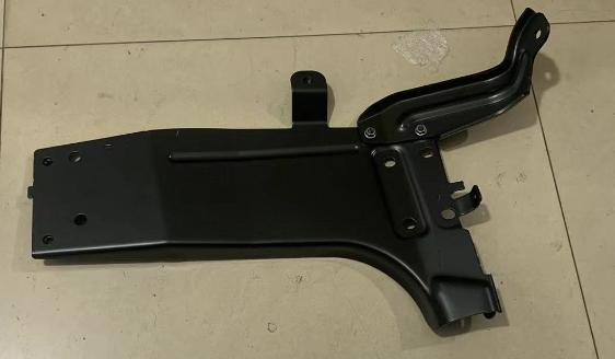 2318433 FENDER BRACKET LH for  DAF 