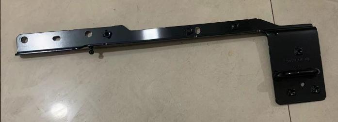 2250131 PANEL ANGLE BRACKET LH for  DAF 