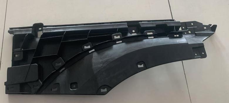 9608840120 SIDE BELLY BOARD RH for BENZ 