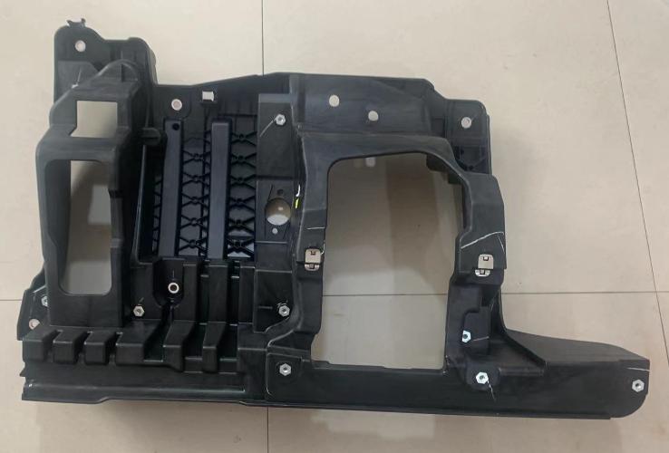 81416105804 HEADLIGHT BASE RH for MAN  