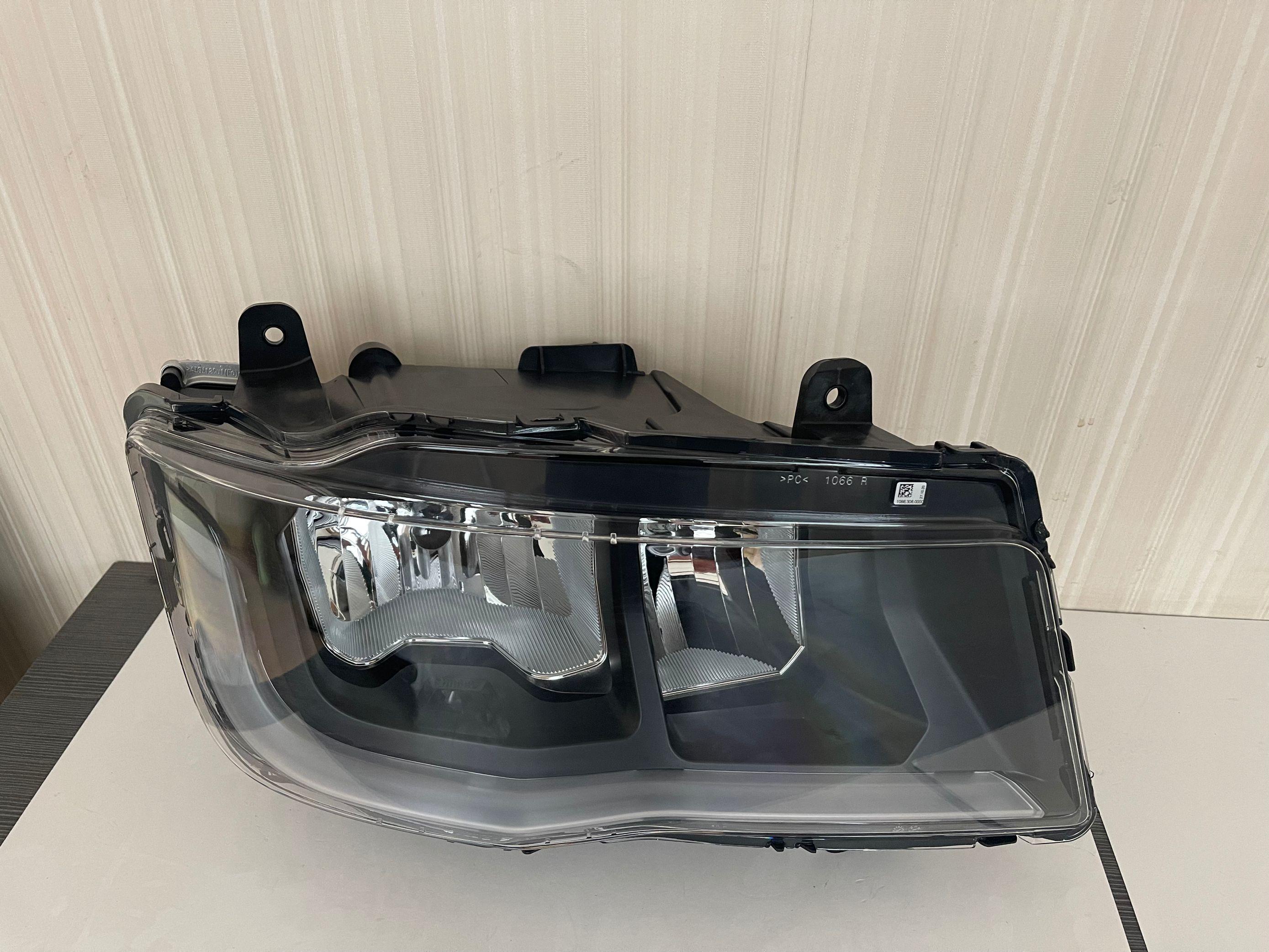  HEADLIGHT LED MODIFIED VERSION RH for MAN  