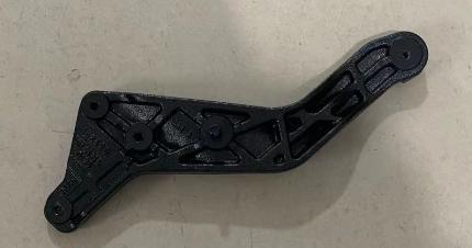 81416140196 BAR BRACKET  RH for MAN  