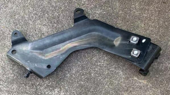 81611456011 PANEL HINGE LH  for MAN  