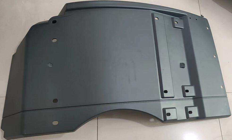 504138503 MUDGUARD RH for  IVECO 