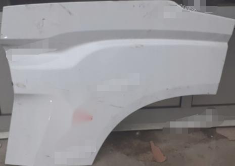 5802263403 LOWER DOOR TRIM LH for  IVECO 