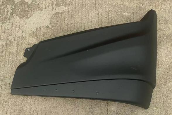 5802794269/5802302663 BUMPER LH for  IVECO 
