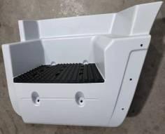 5801387834/504161149 LOWER FOOT STEP LH for  IVECO 